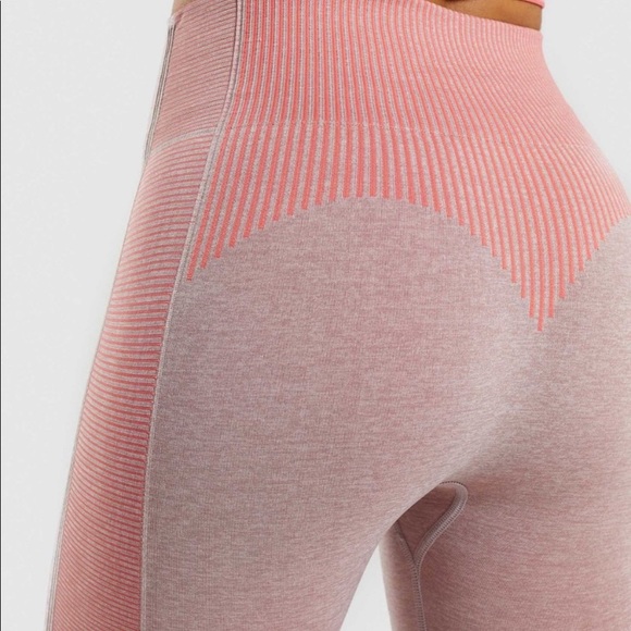 NWT Gymshark Amplify Seamless leggings taupe peach coral Small - Picture 13 of 13